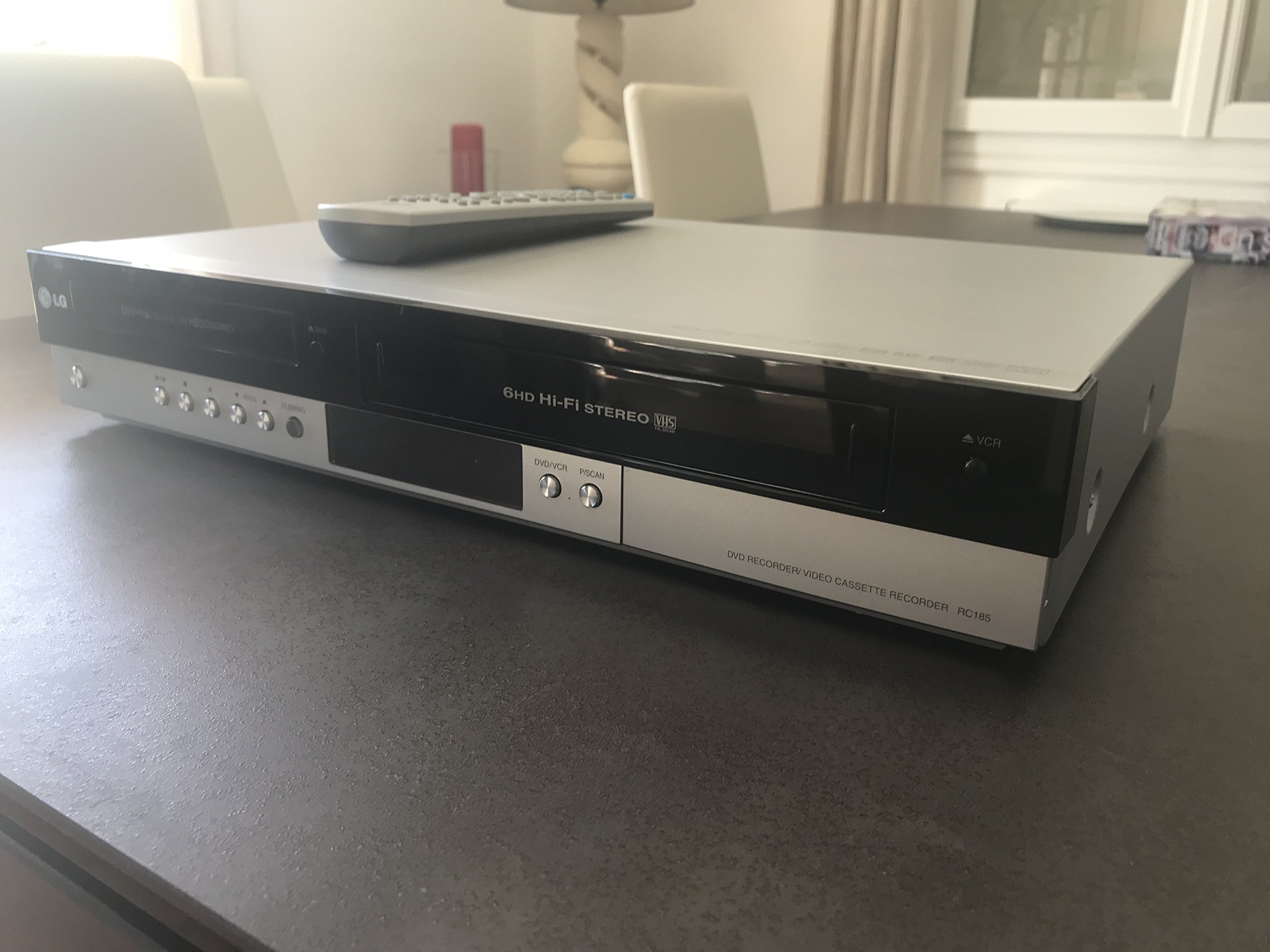 LG RC185 Recorder Combi ( Multi-region Capable DVD Recorder + 6